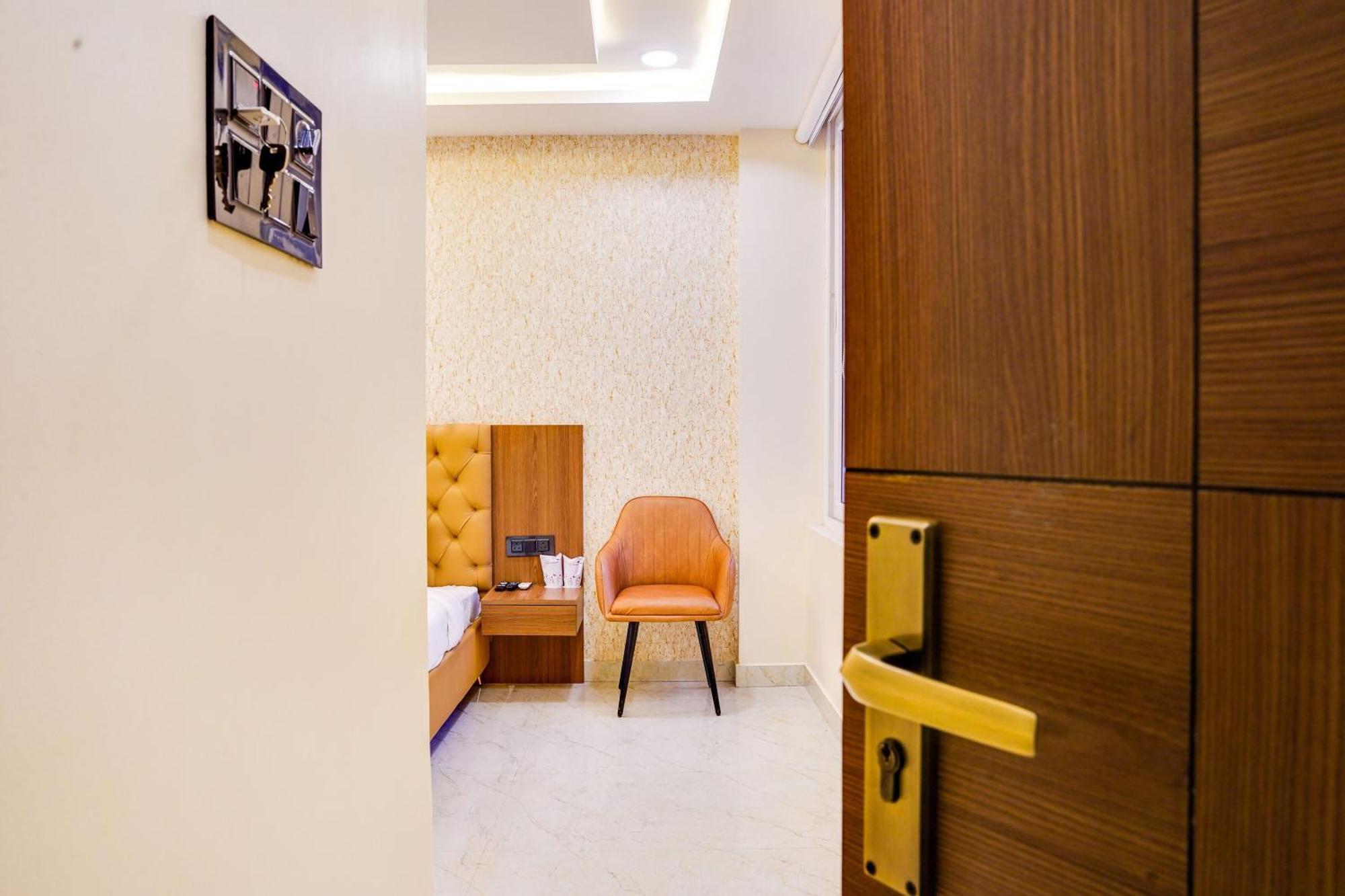 Hotel O Anjaney Palace Bhopal Esterno foto