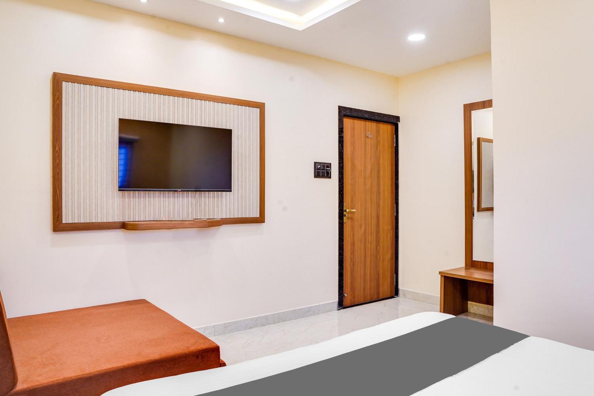 Hotel O Anjaney Palace Bhopal Esterno foto